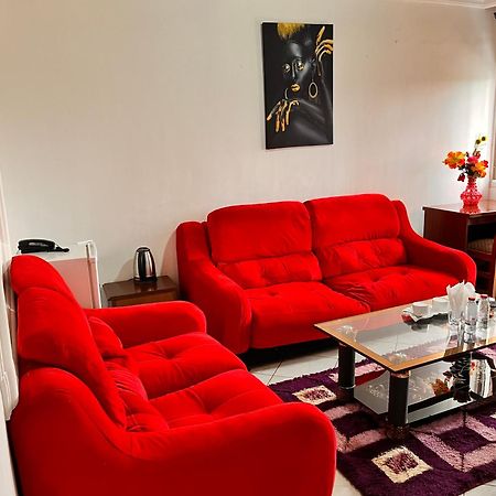 Prodiges Hotel Yaoundé Esterno foto