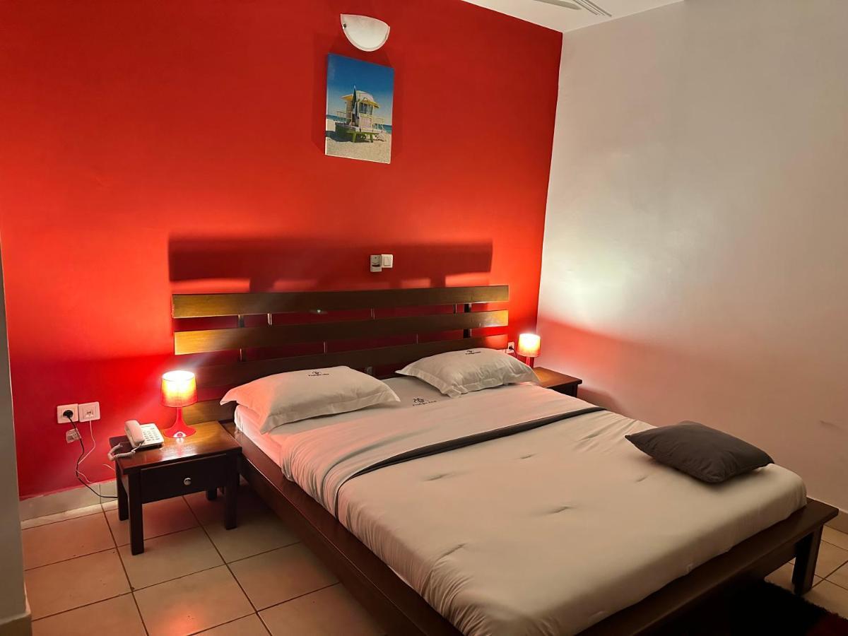Prodiges Hotel Yaoundé Esterno foto